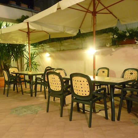 Hotel Prestige Lido di Camaiore Ngoại thất bức ảnh