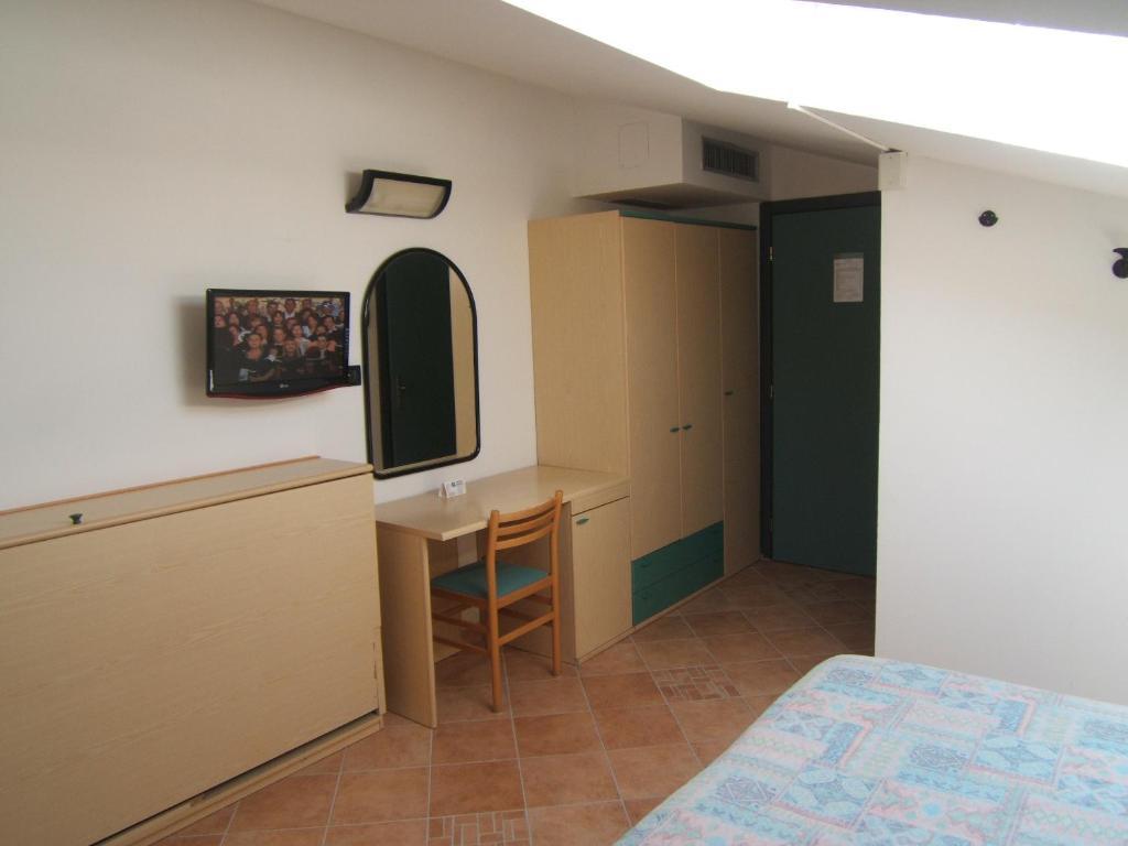 Hotel Prestige Lido di Camaiore Phòng bức ảnh