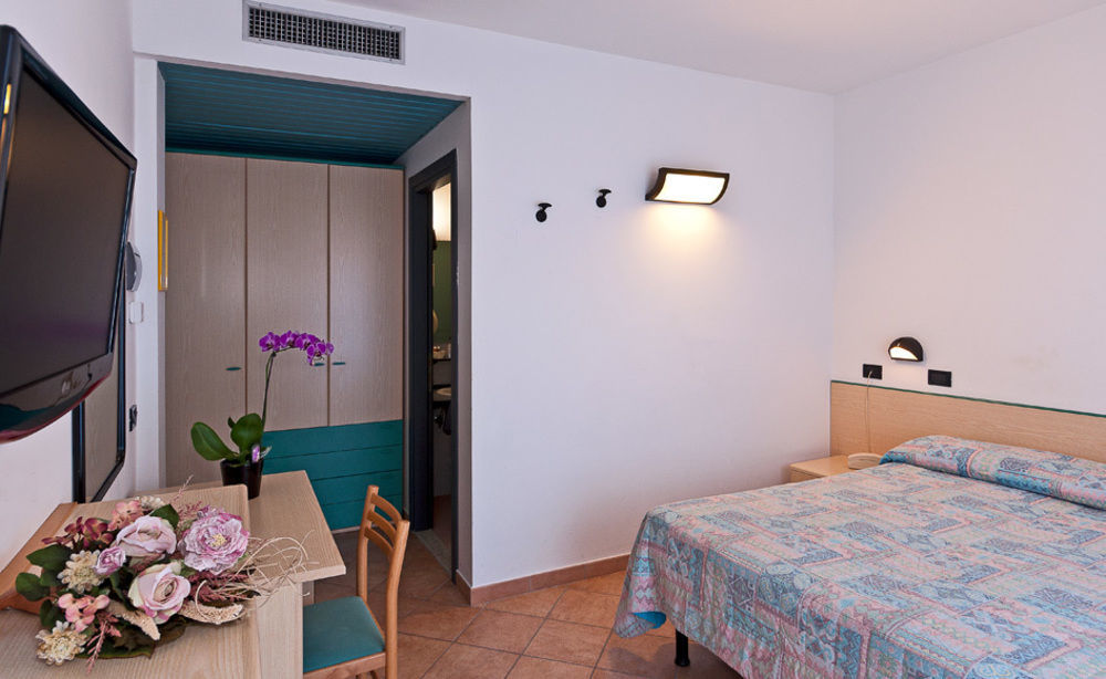 Hotel Prestige Lido di Camaiore Ngoại thất bức ảnh
